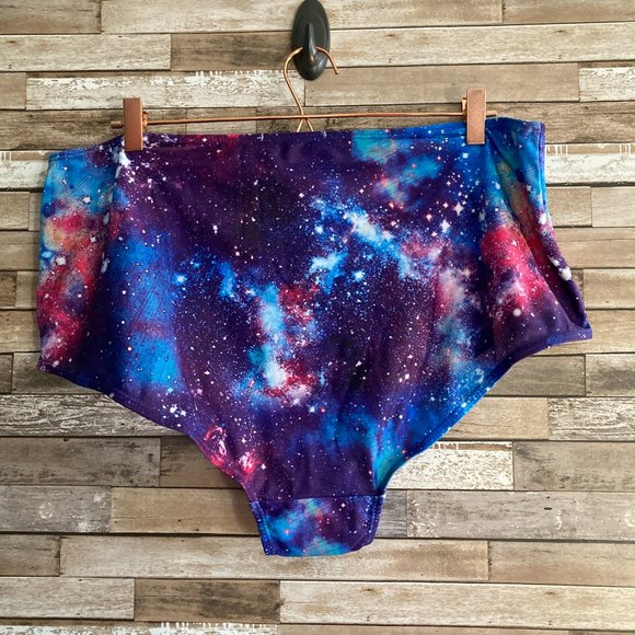 Galaxy Print High Waisted Bikini Size 22 - Picture 8 of 9